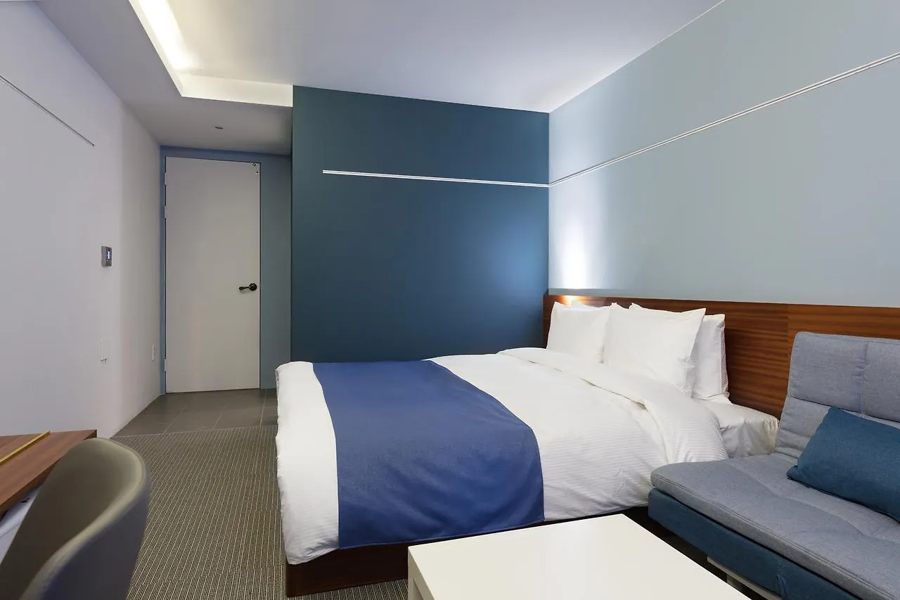 Ark Blue Hotel Busan 2*,