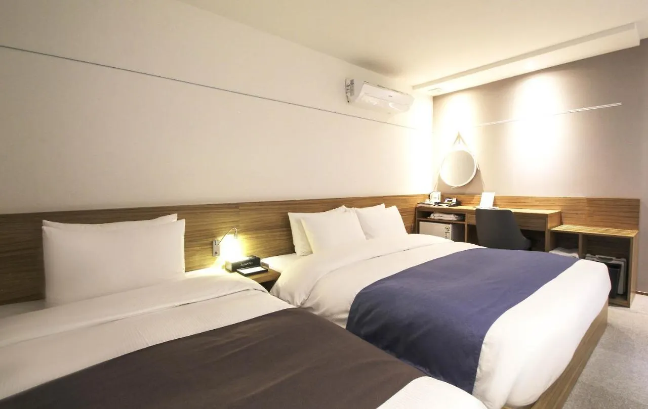 Ark Blue Hotel Busan 2*,  South Korea